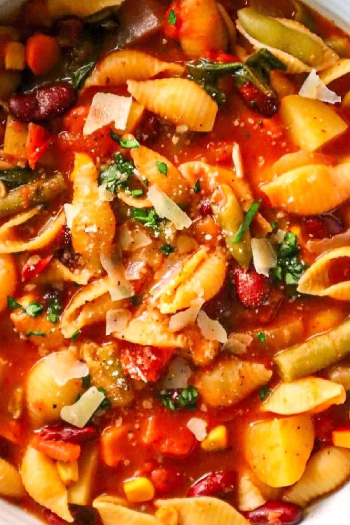 italian vegetable soup with pasta