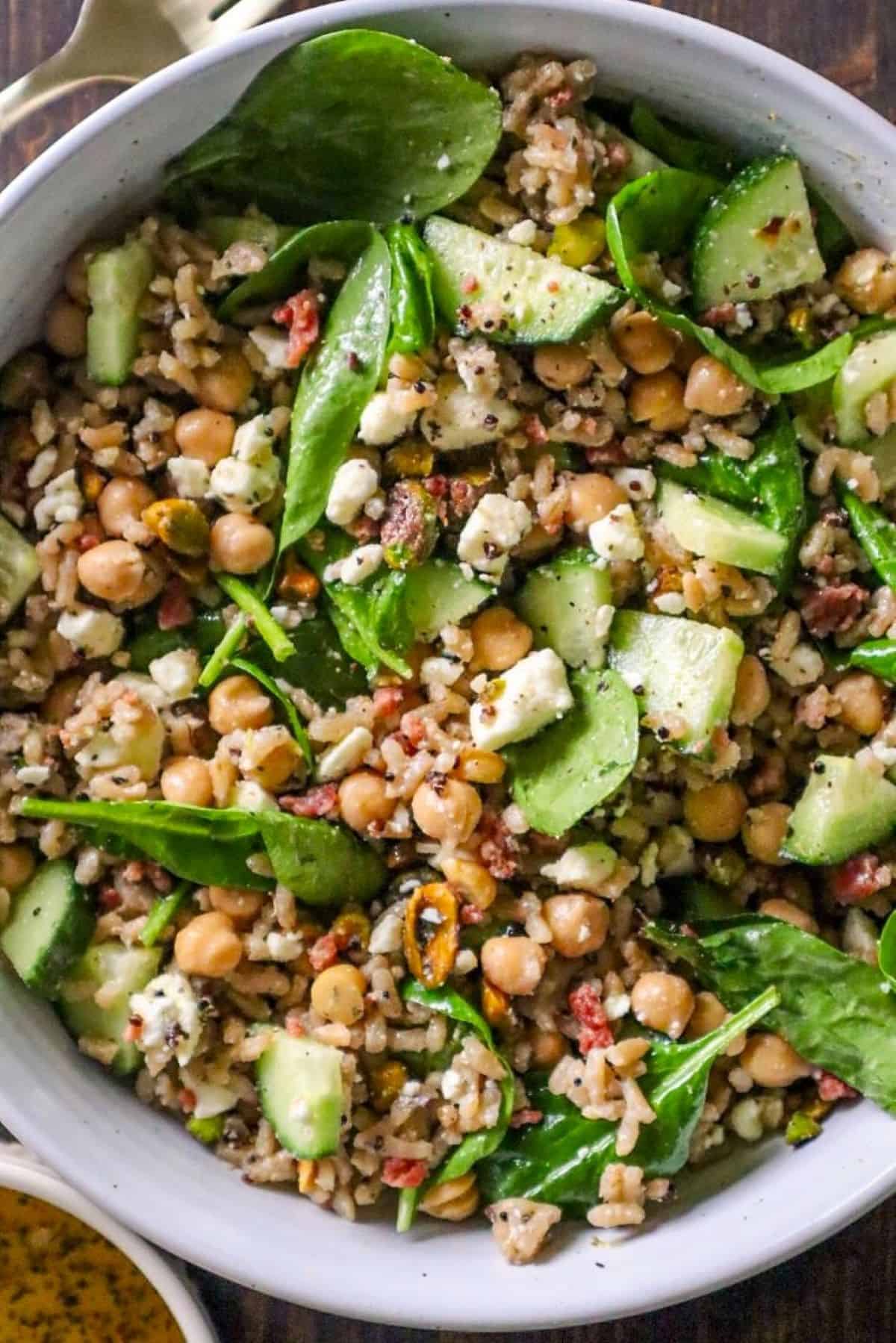 spinach and brown rice salad