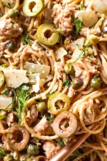 quick and easy tuna olive pasta