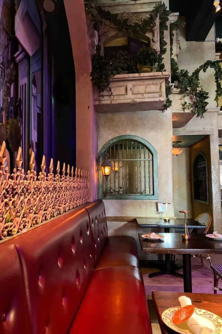 cuba libre orlando interior decor and booth seating