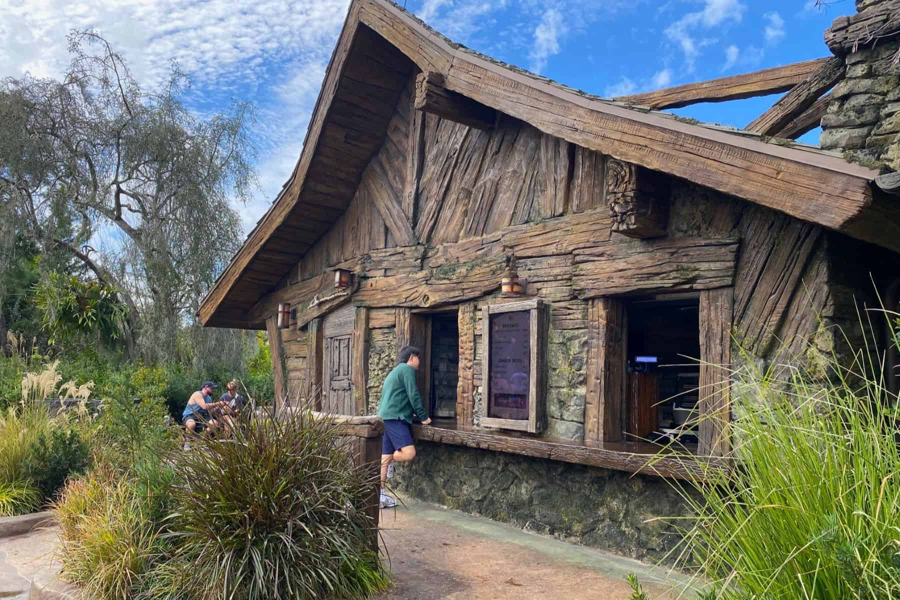 epic universe de laceys cottage