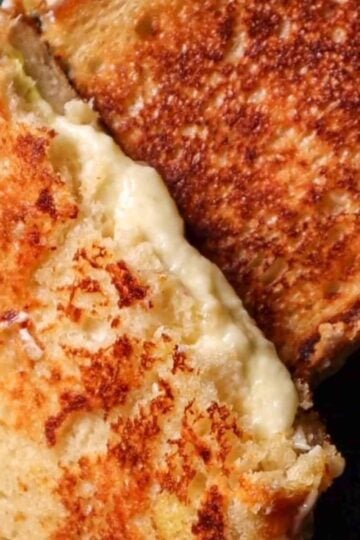 sourdough grilled cheese sandwich