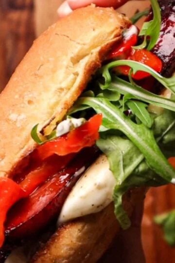 smoked sausage sandwich