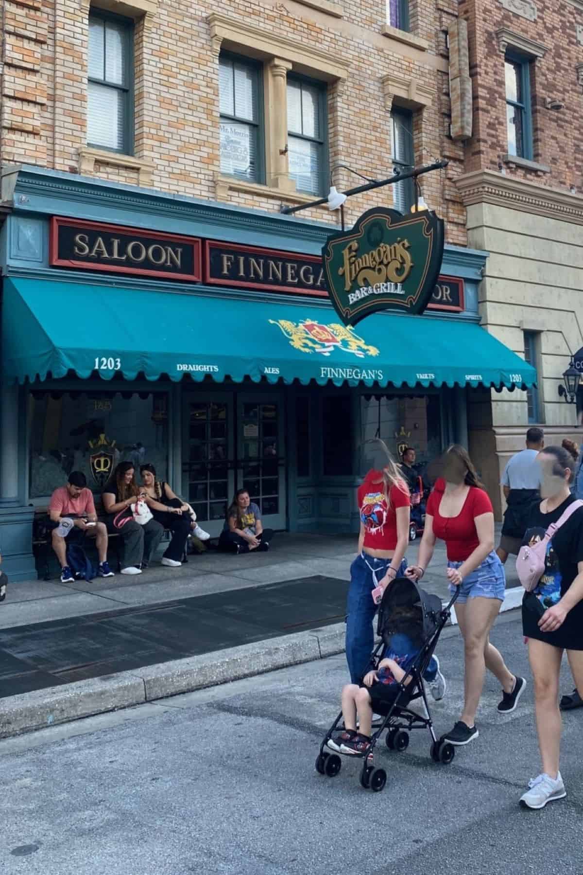 finnegans bar & grill universal studios