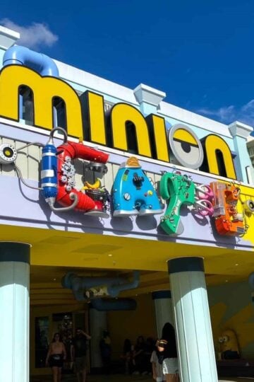 minions cafe universal studios orlando florida post cover