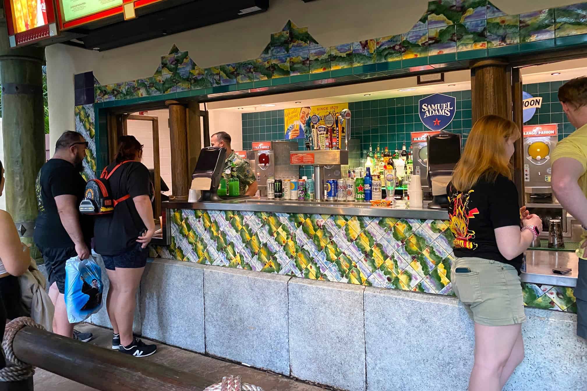 the watering hole bar universal
