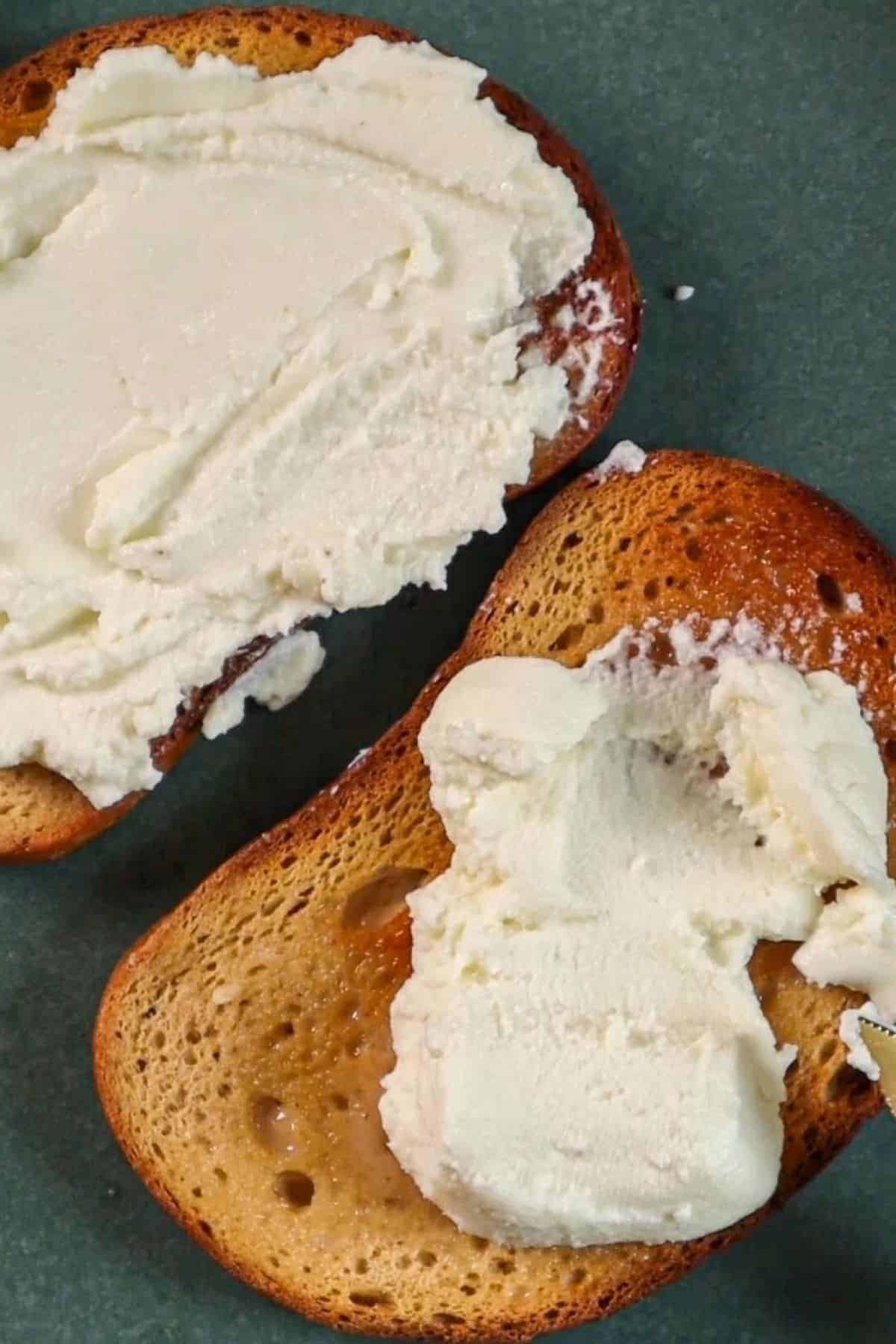 buttered toast with ricotta