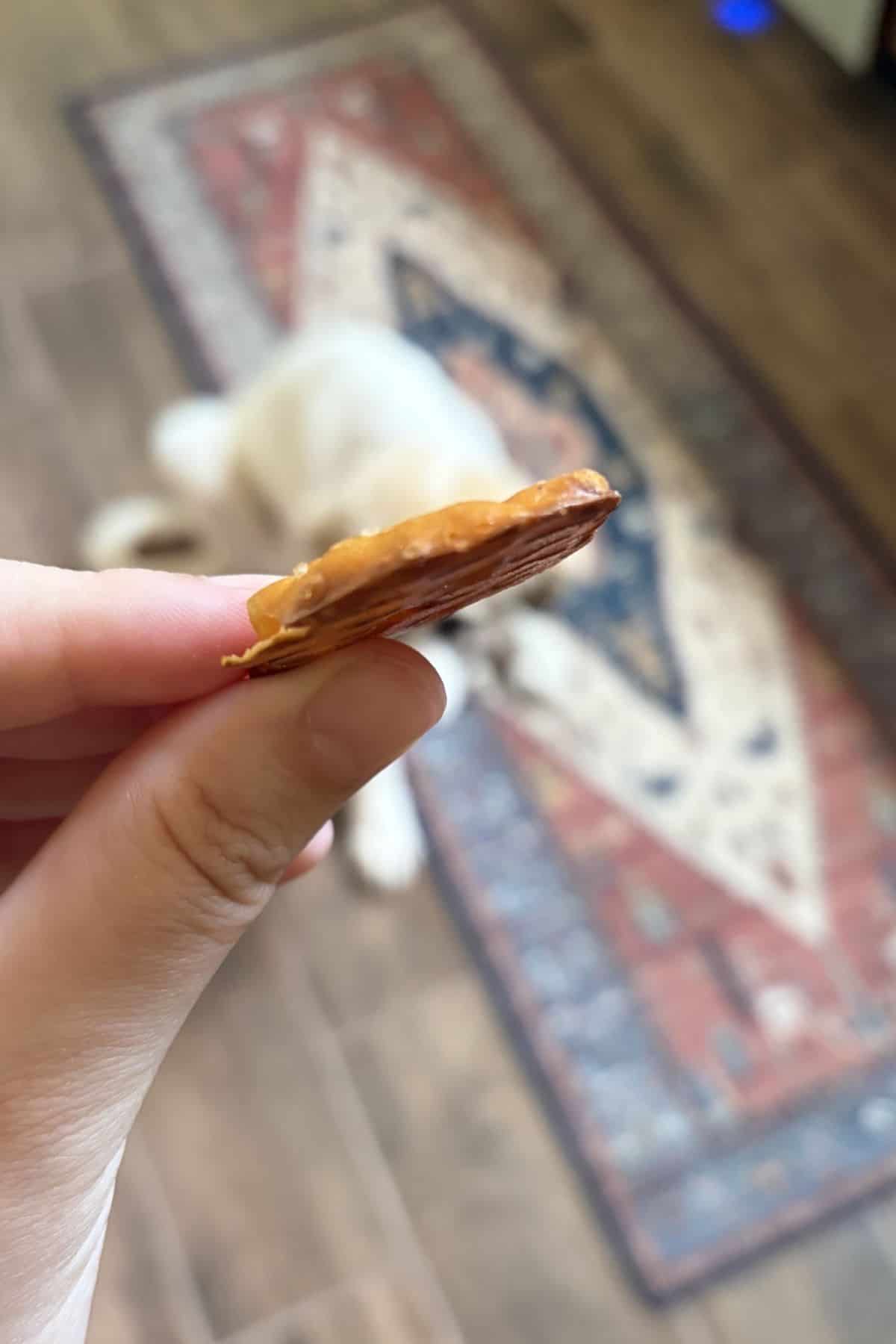 snack factory gluten free pretzel crisps side view