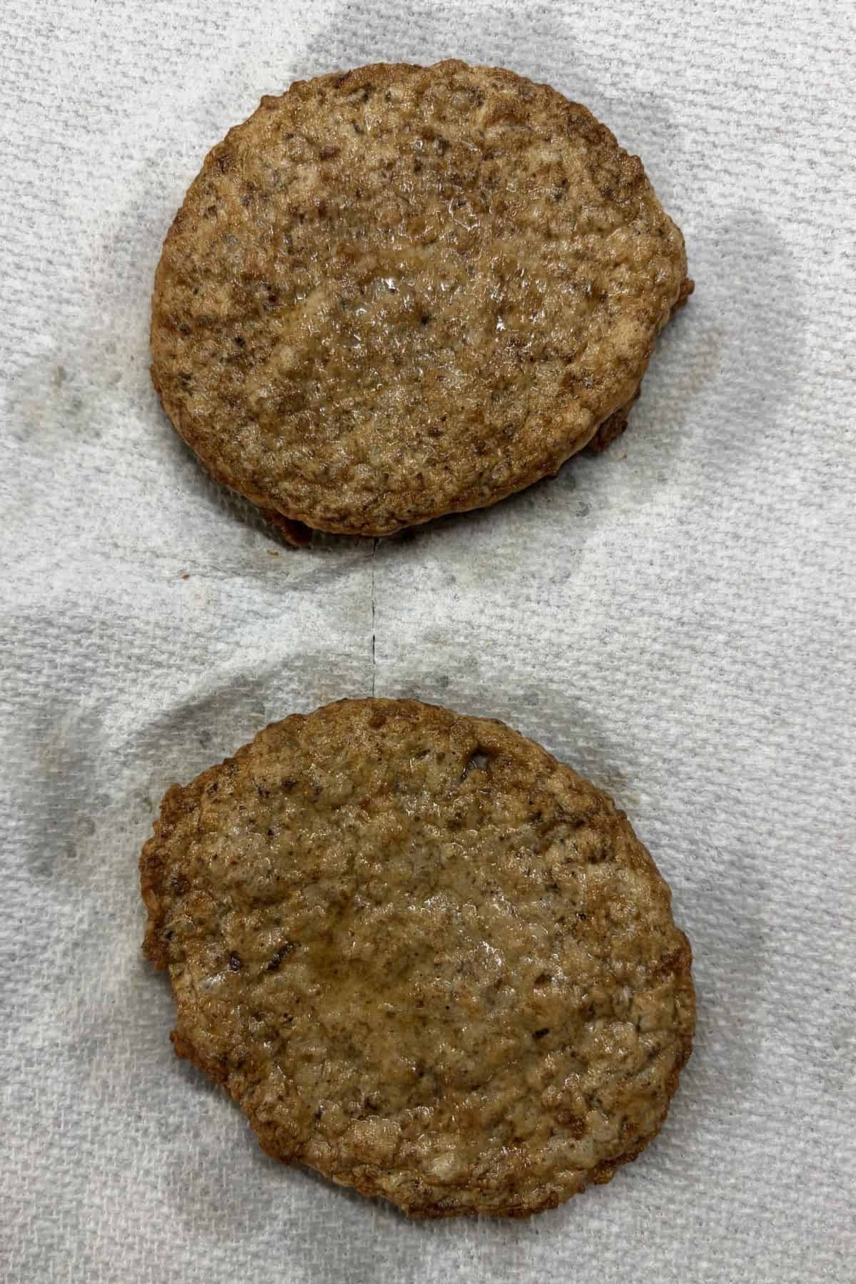 bettergoods Gluten Free Maple Chicken Sausage Patties cooked