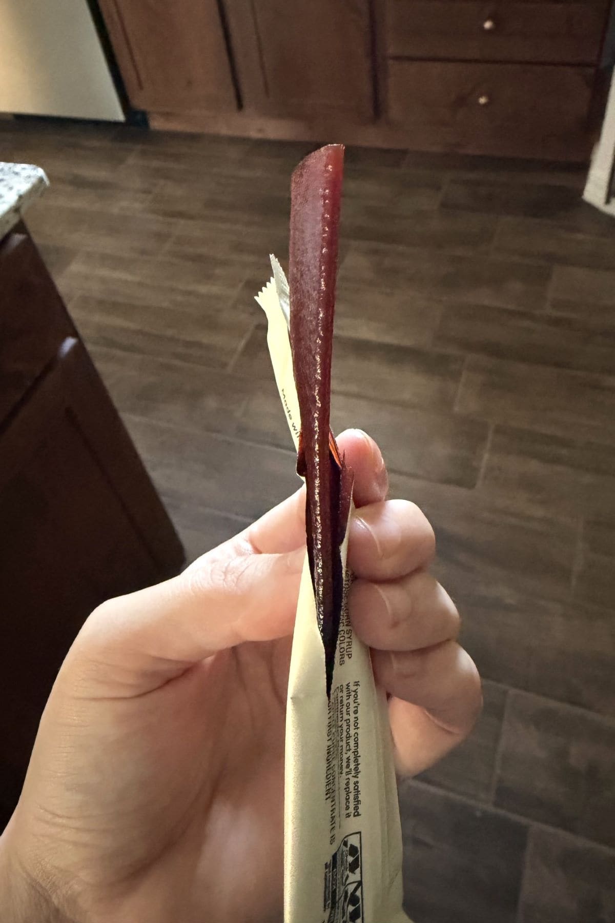 bettergoods Strawberry Fruit Strips thickness