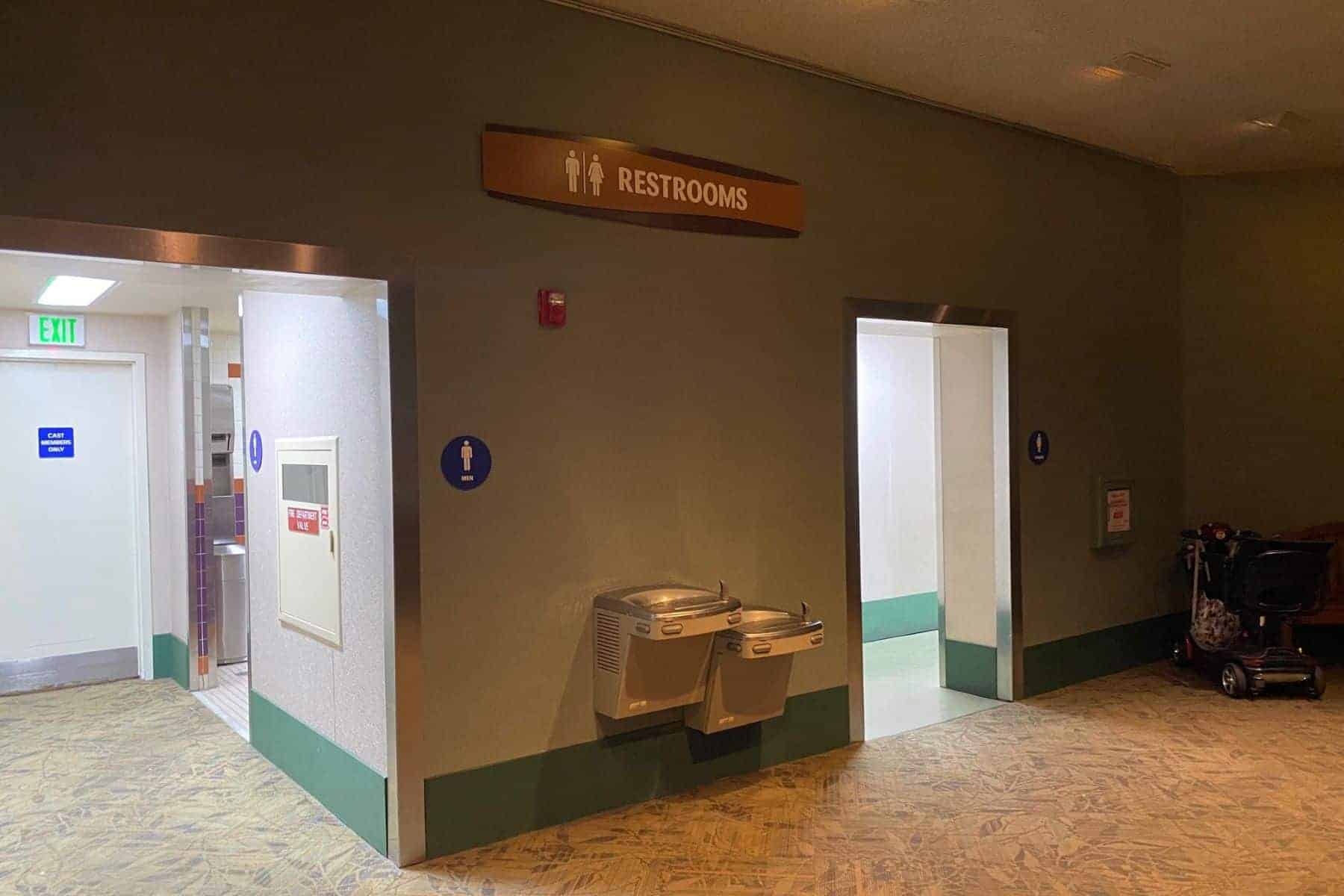 epcot land pavilion restroom