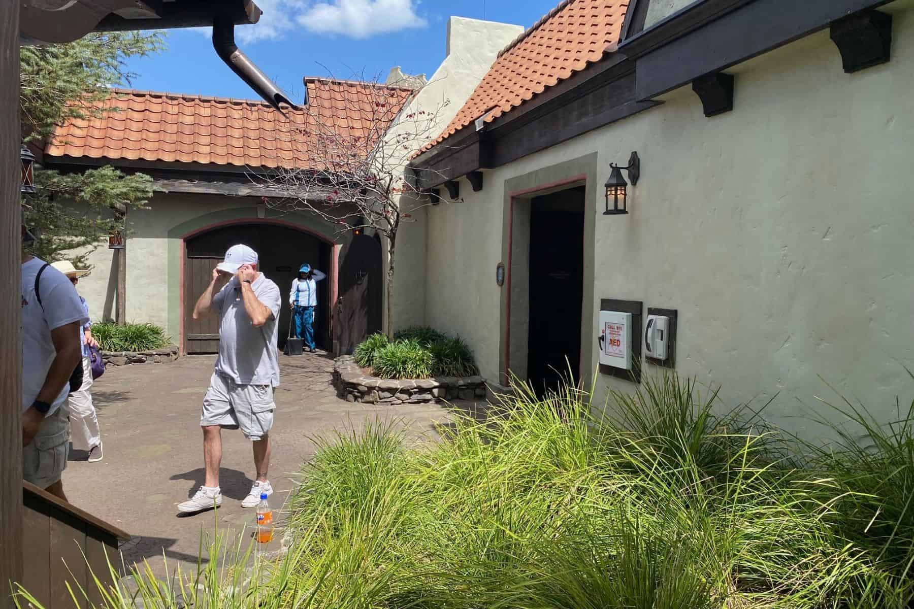 epcot restroom norway pavilion