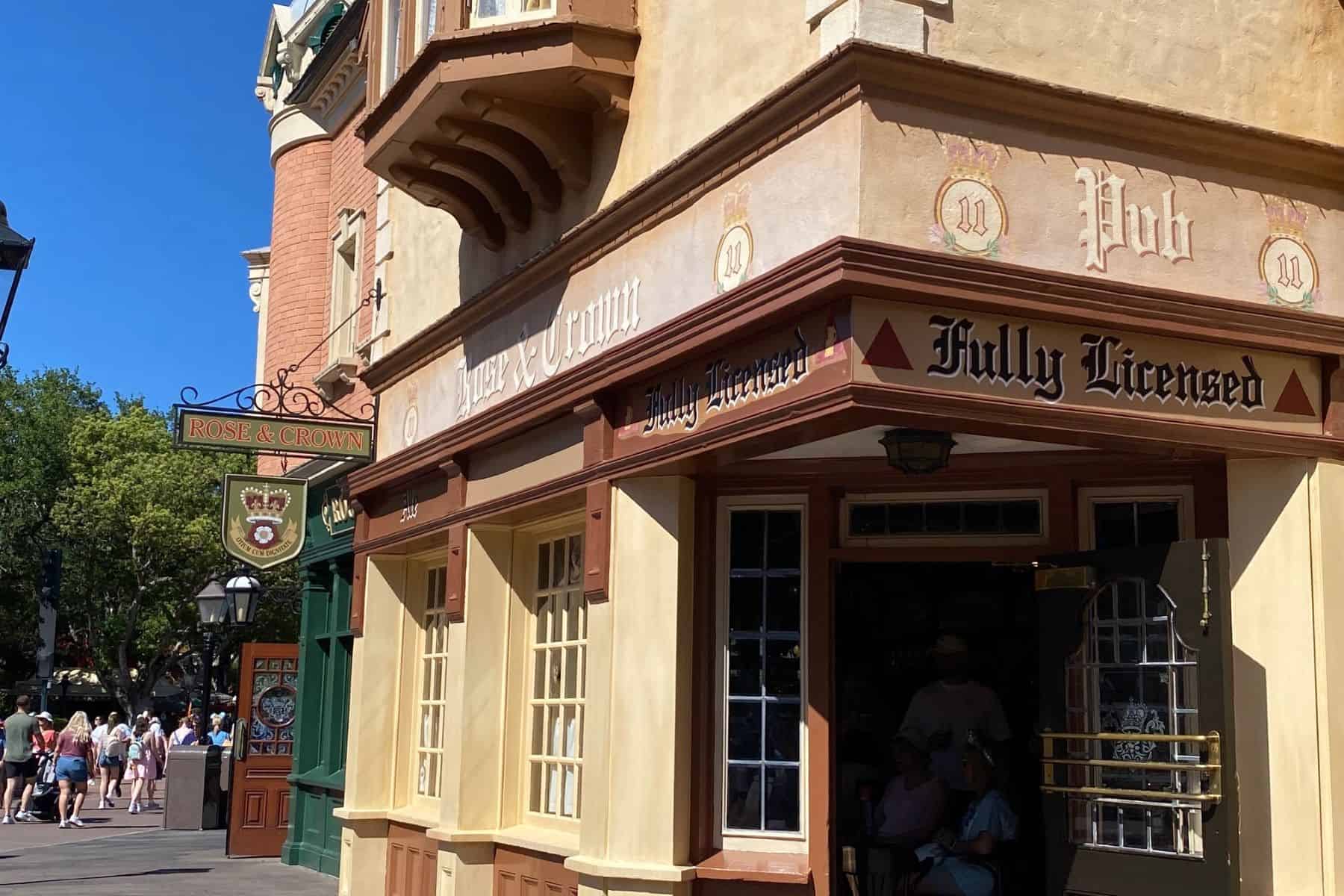rose and crown pub epcot