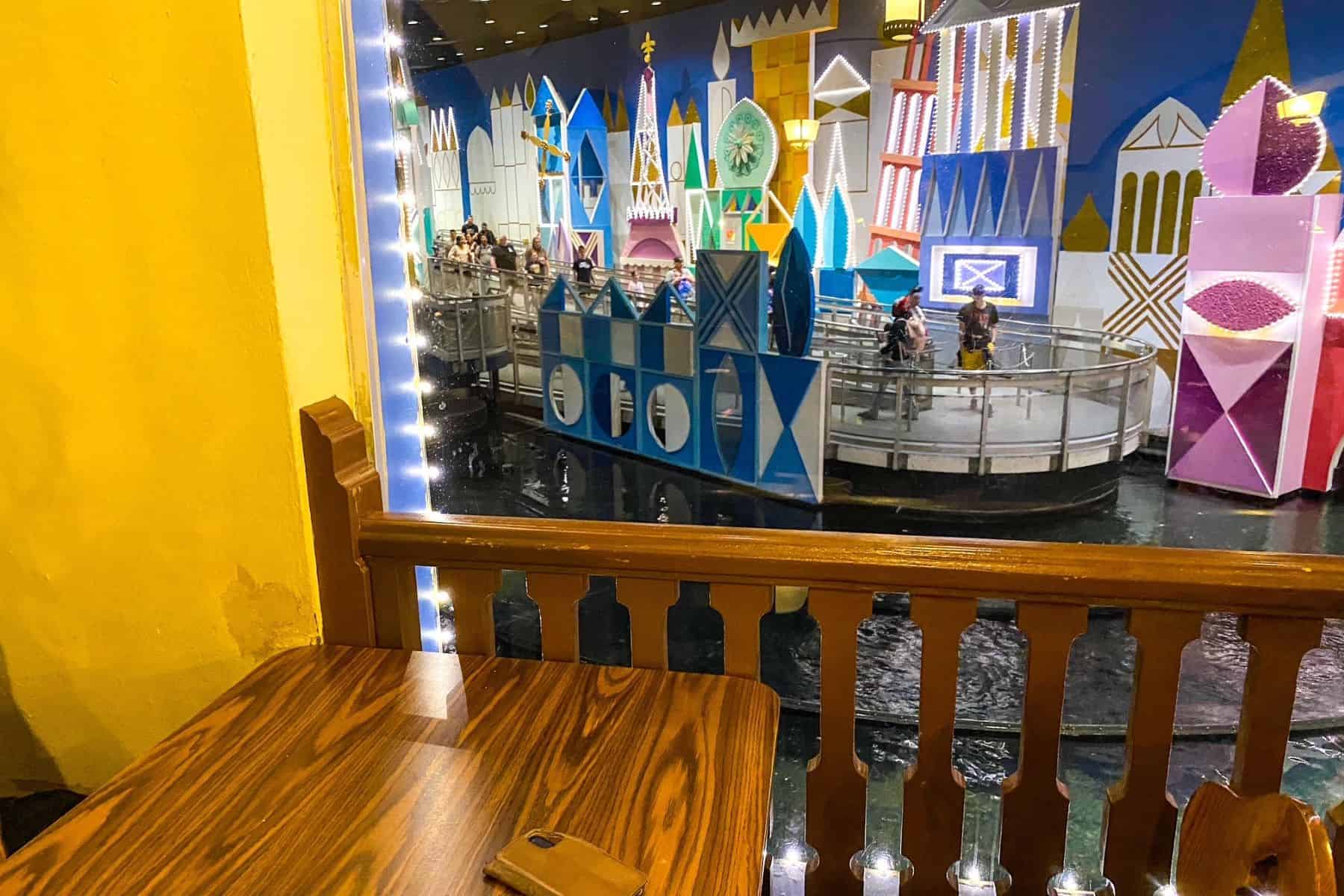 Pinocchio Village Haus small small world window seat