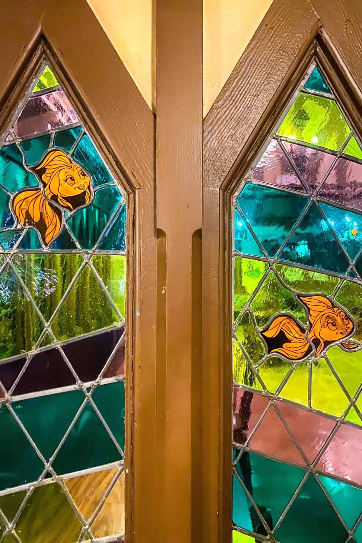 Pinocchio Village Haus stained glass