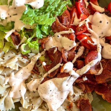 blt pasta salad post cover