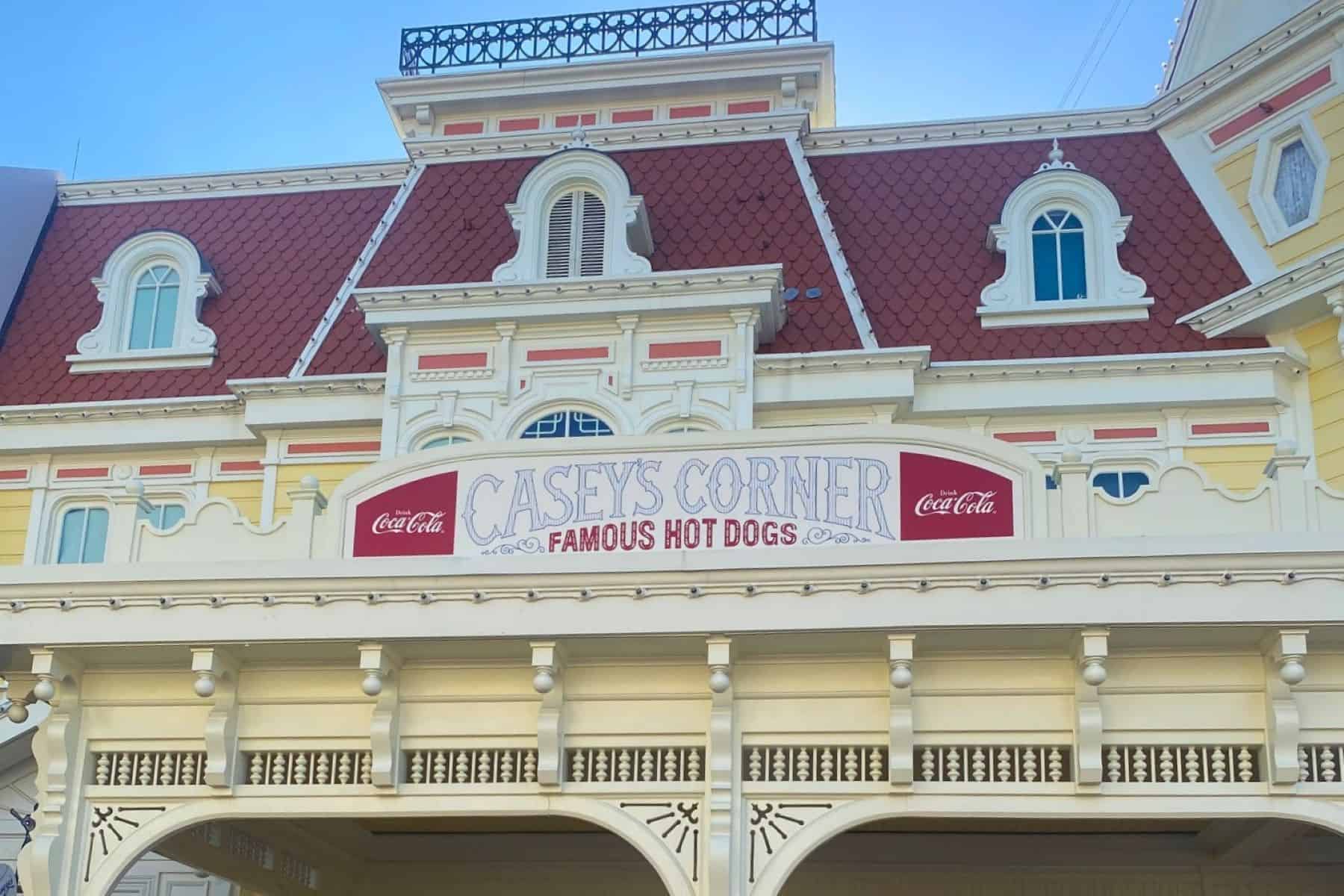 magic kingdom caseys corner